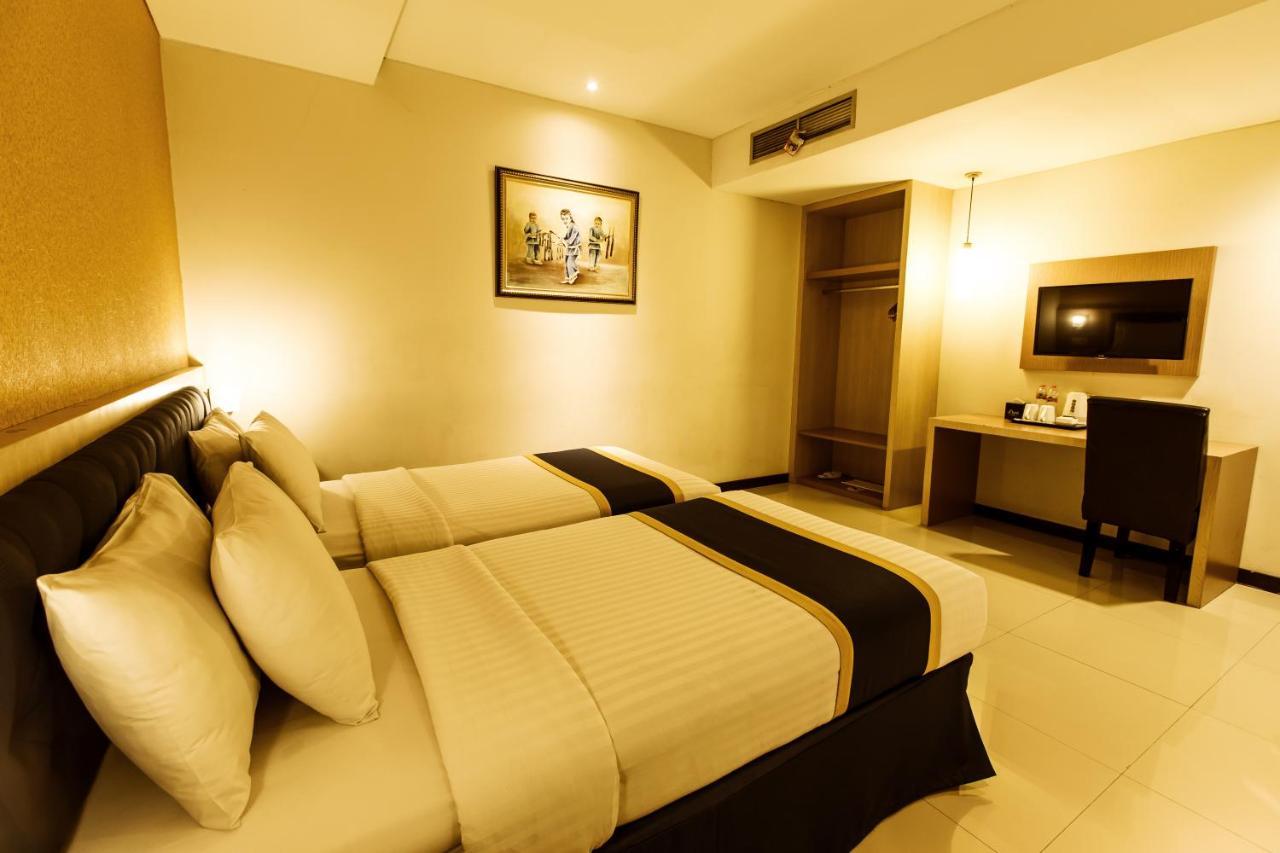 D'Best Hotel Pasar Baru Bandung Eksteriør bilde