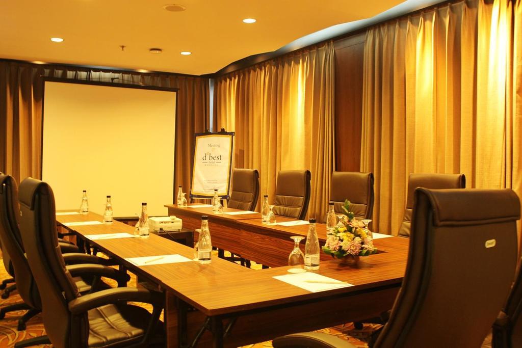 D'Best Hotel Pasar Baru Bandung Eksteriør bilde